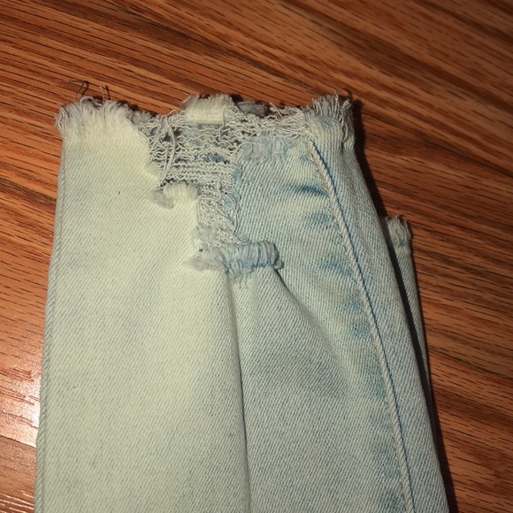 Light Blue Low Rise Ripped Jegging - Picture 3 of 4